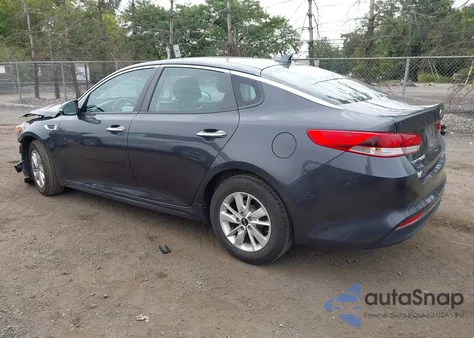 2017 Kia Optima Lx z USA, uszkodzony, nr VIN 5XXGT4L32HG159535